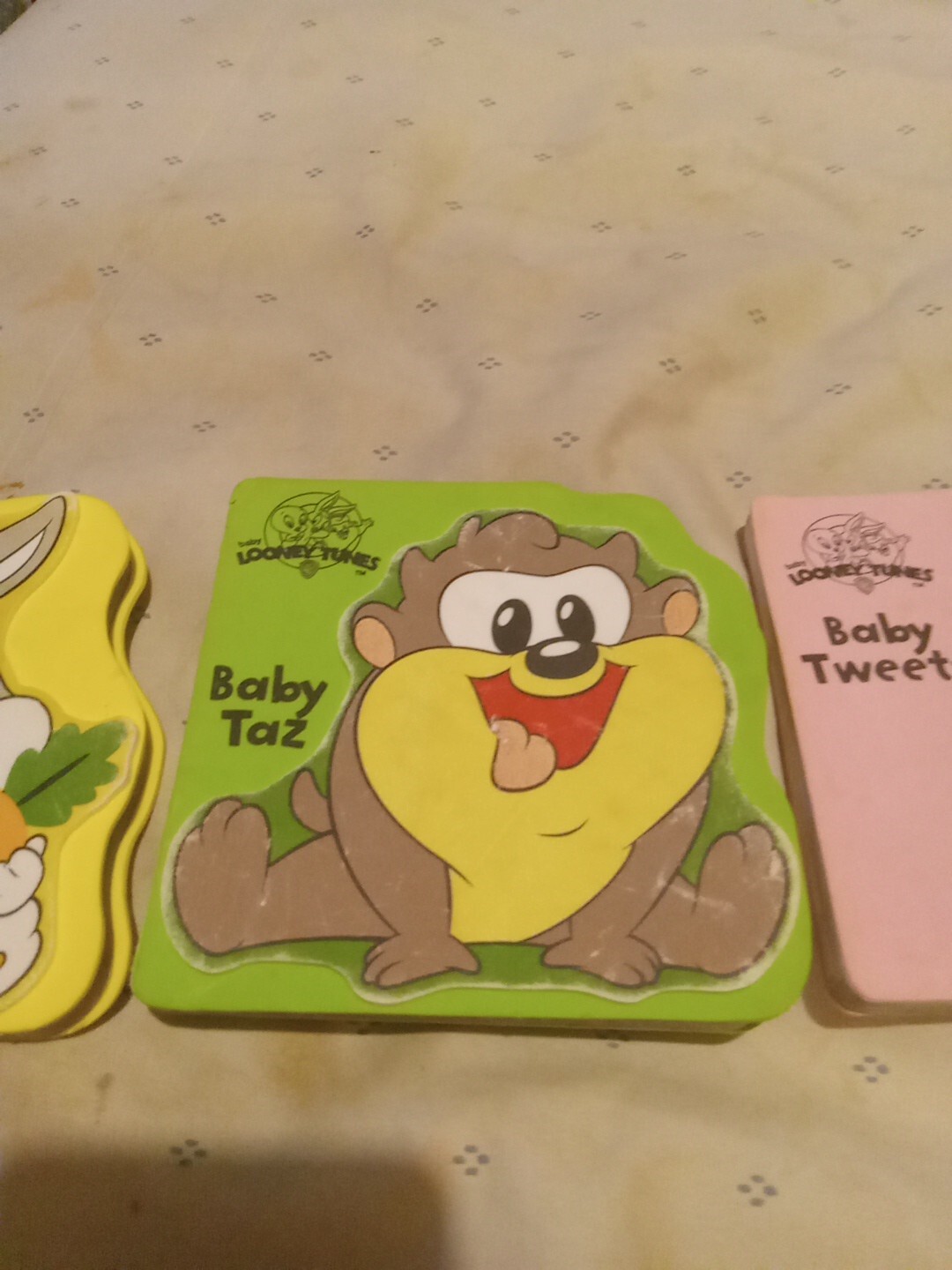 Looney toons Foam Books Baby Taz,Tweety,Bugs baby looney tunes, foam books