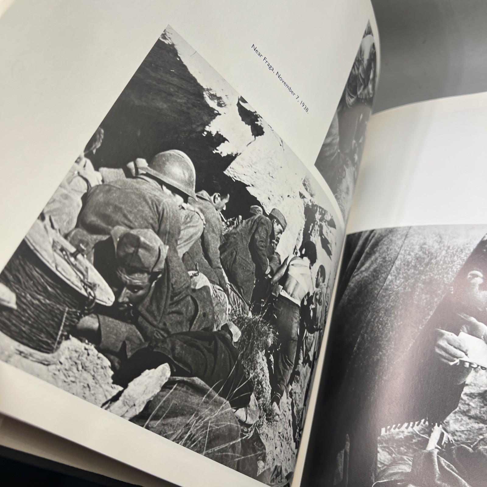 Robert Capa: Photographs – First Edition Large Format Hardcover w/DJ 1985