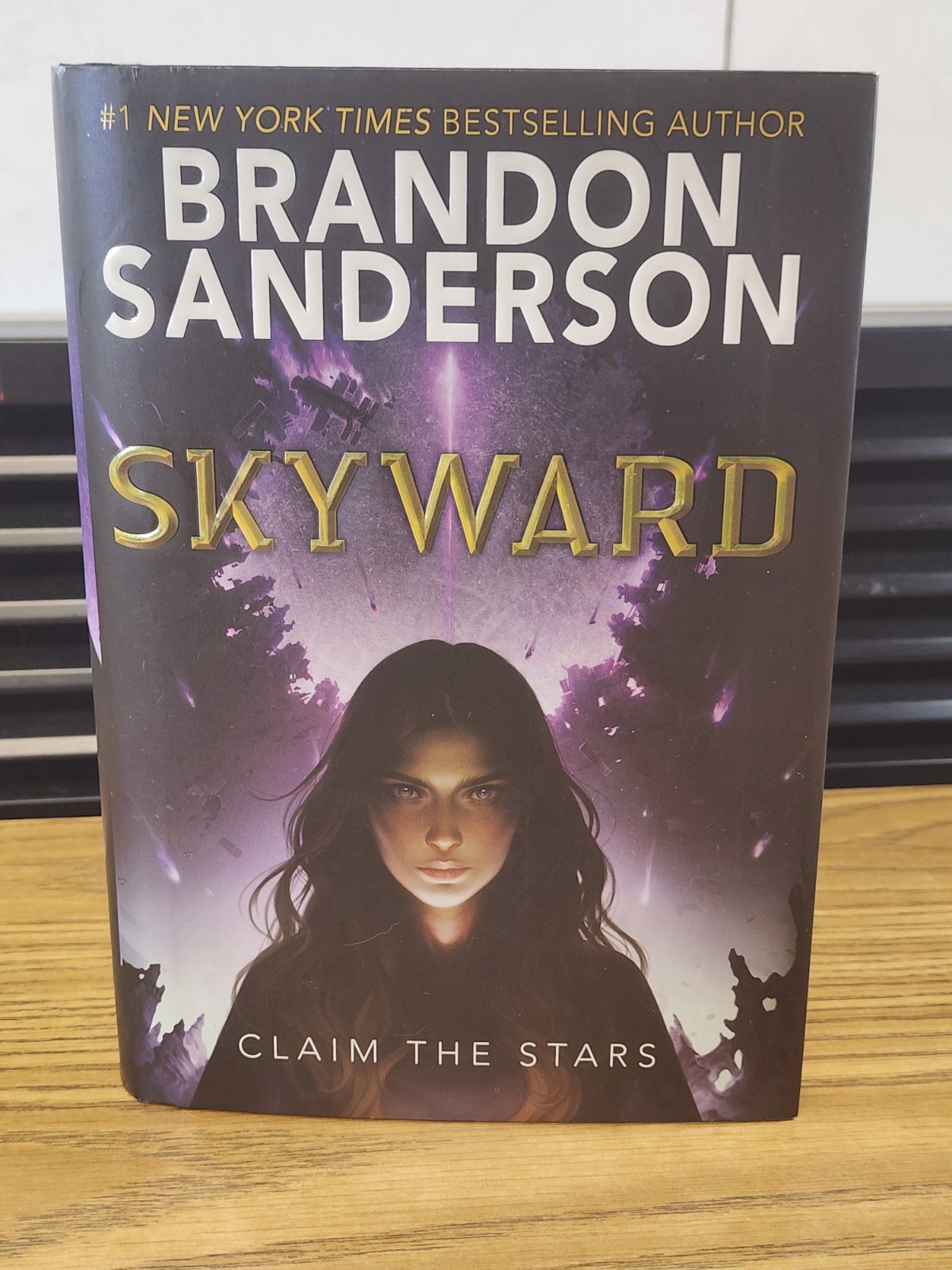 SIGNED #3451 Brandon Sanderson Skyward Series 1st Edition, 1st Printing