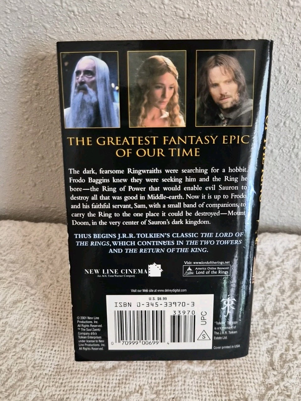 2001 J.R.R. Tolkien Lord of the Rings: The Fellowship of the Ring Paperback Book