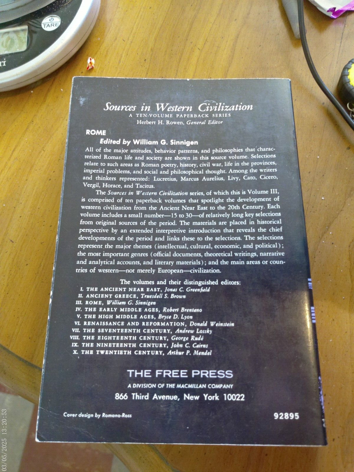 Rome: Edited by William B. Sinnigen (The Free Press 1965) Papperback