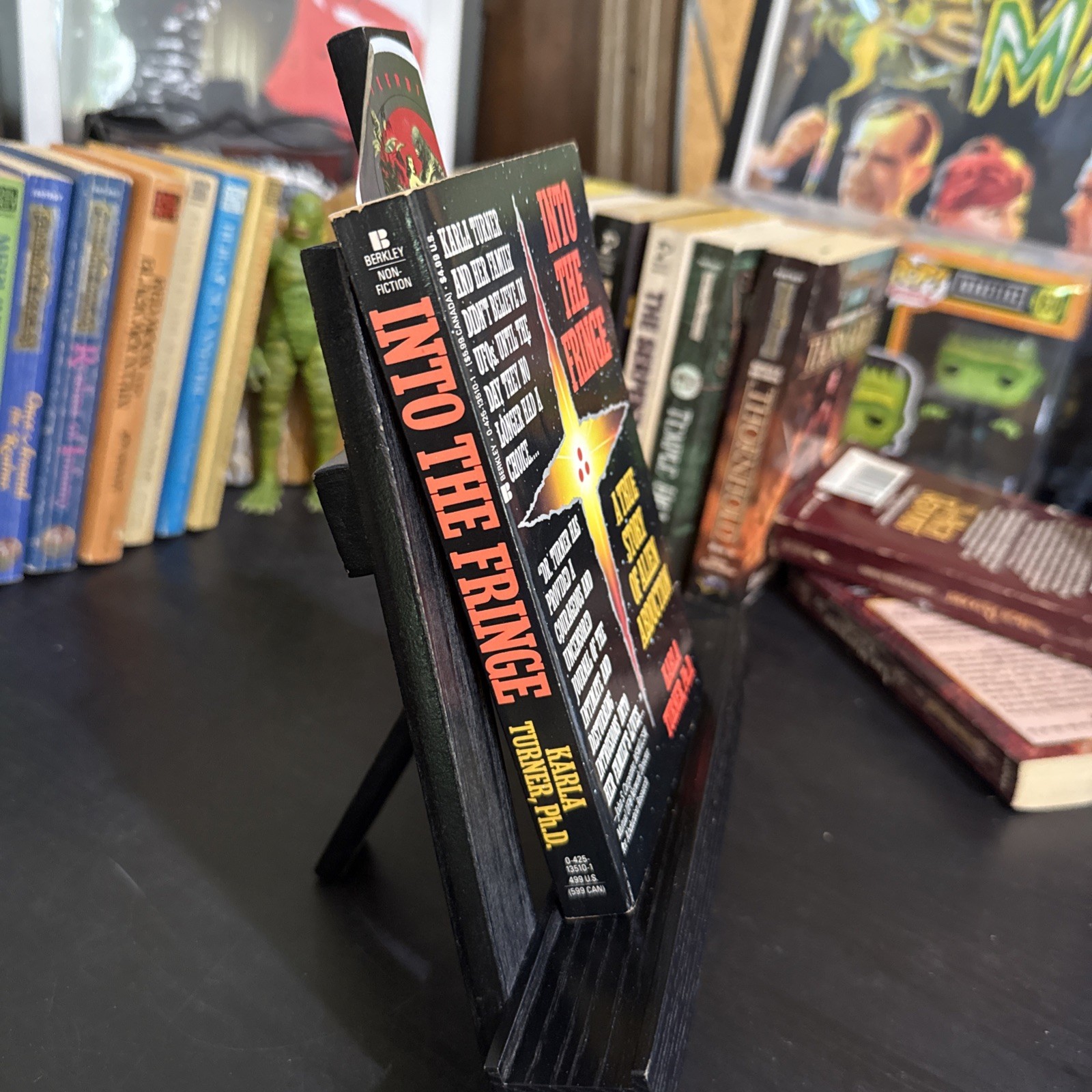 Into The Fringe Karla Turner 1992 First Printing Alien Abduction UFO Berkley PB