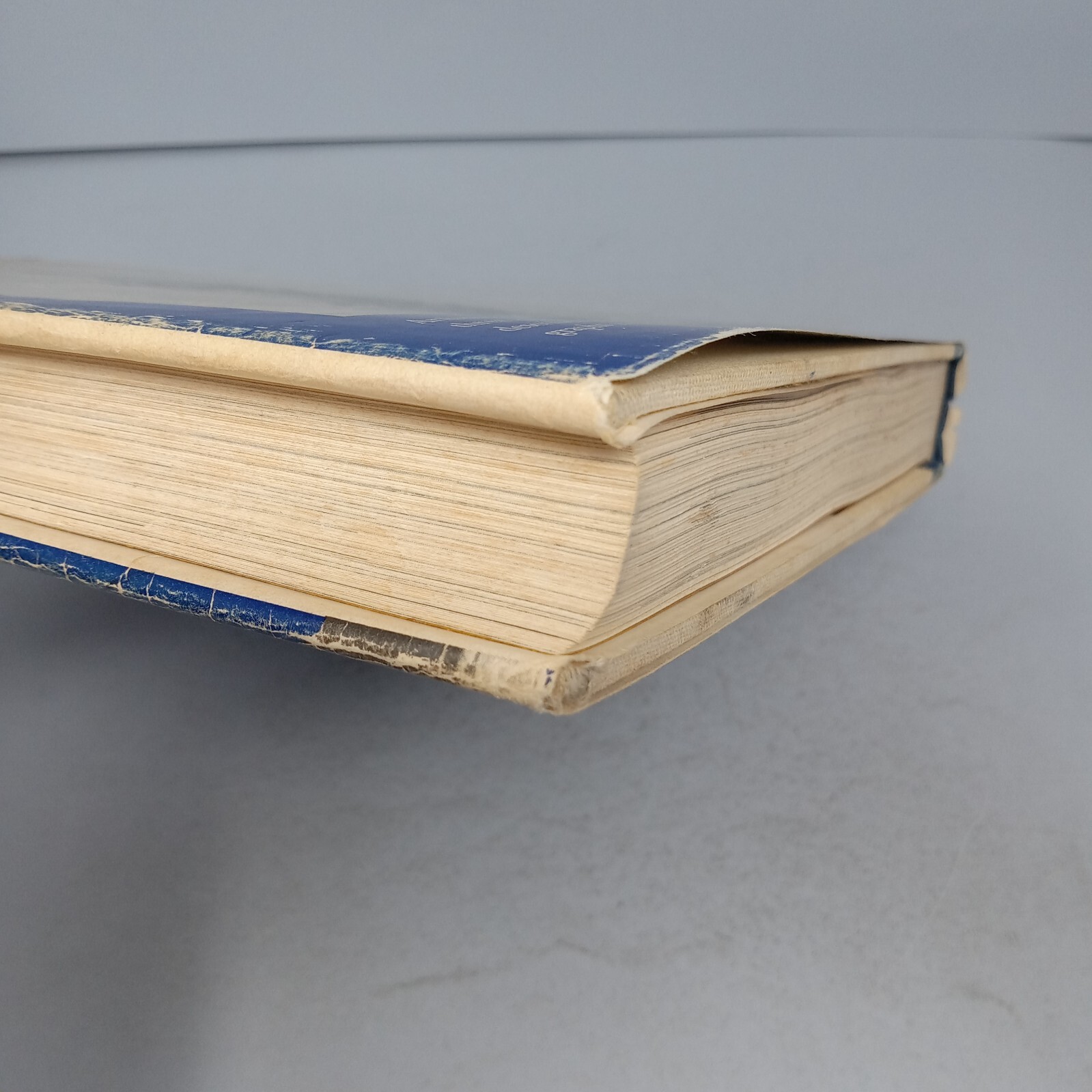 The Proper Yacht: 1970 Macmillan Company Hardcover by Arthur Beiser