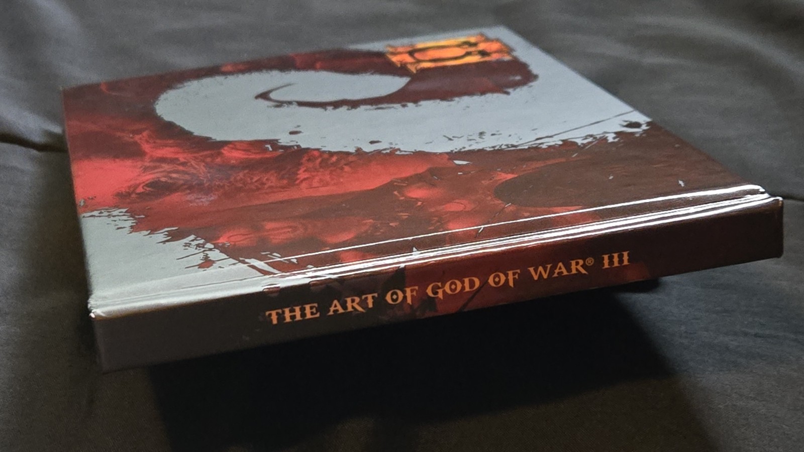 God of War 3 Ultimate Edition (Hardcover, 2009, Strategy Guide + Art Book