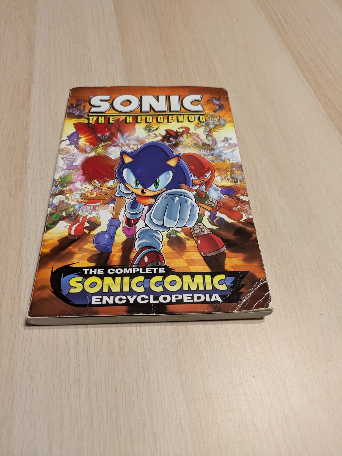 Sonic The Hedgehog The Complete Sonic Comic Encyclopedia 2012