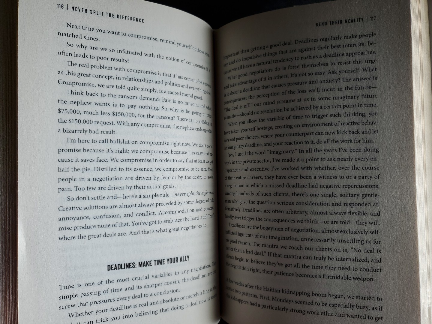 Never Split The Difference Chris Voss First Edition HC Negotiation Book
