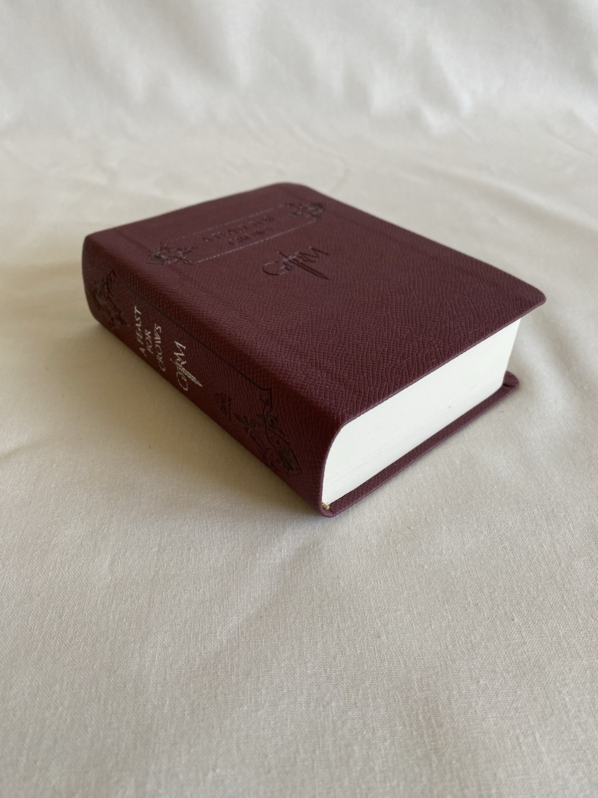 A Song of Ice and Fire Leather Bound Book Box Set, George R.R. Martin