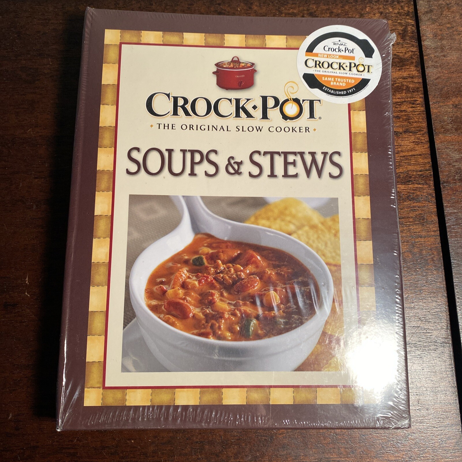 Crock-Pot Soups and Stews Spiral Bound Inside Hard Cover Cookbook Book 2009 New