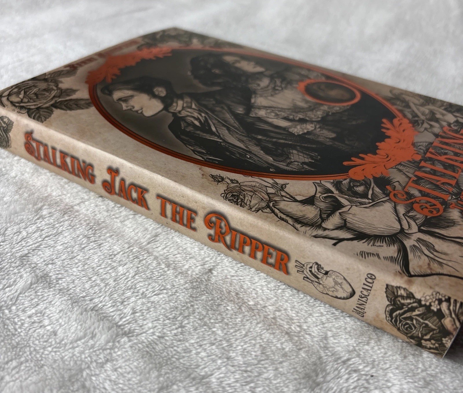 Stalking Jack the Ripper Kerri Maniscalco SIGNED Bookish Box FIRST EDITION