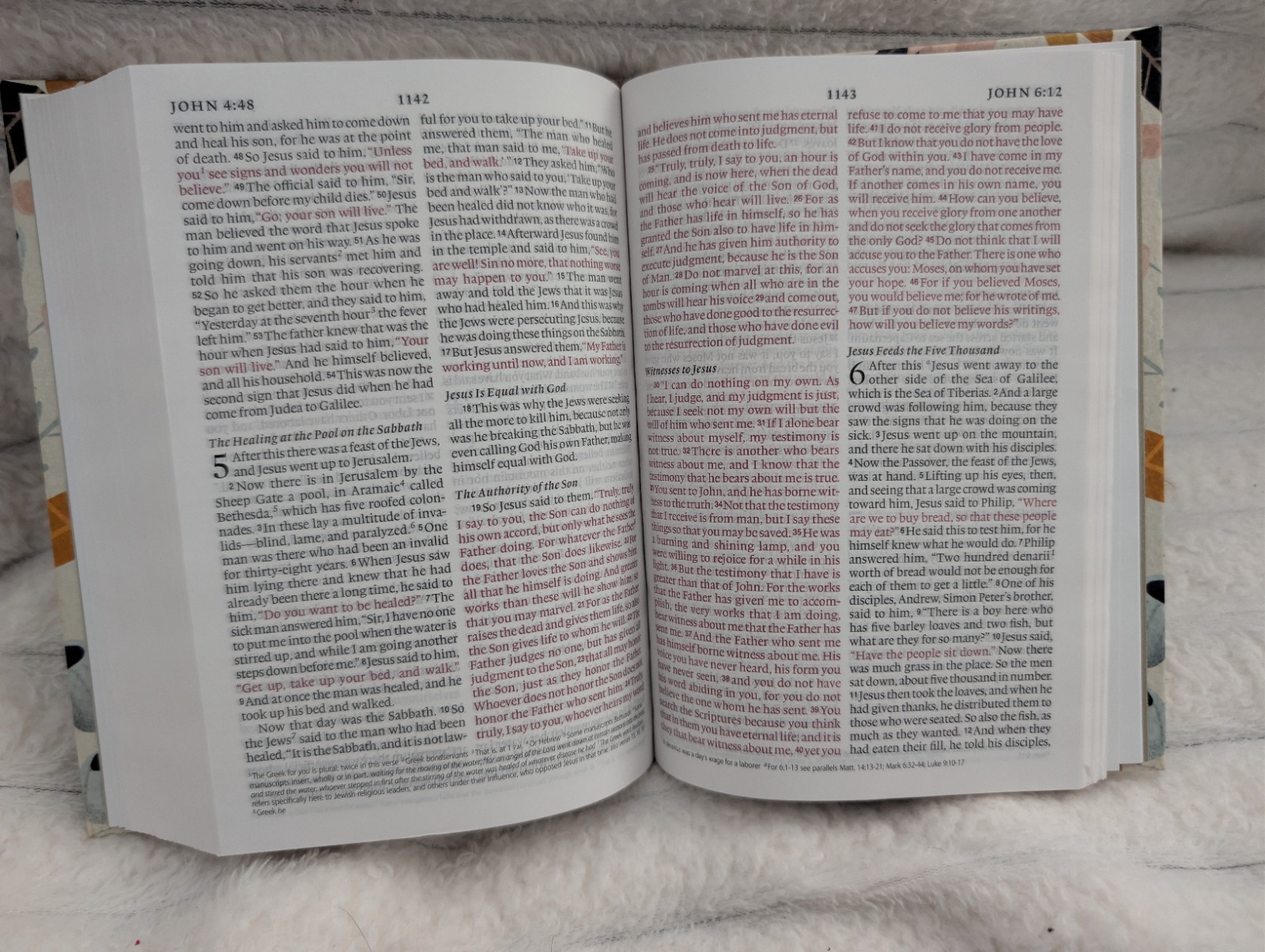English Standard Version ESV Bible Crossway Floral Red Letters Gift Size 7×5 In