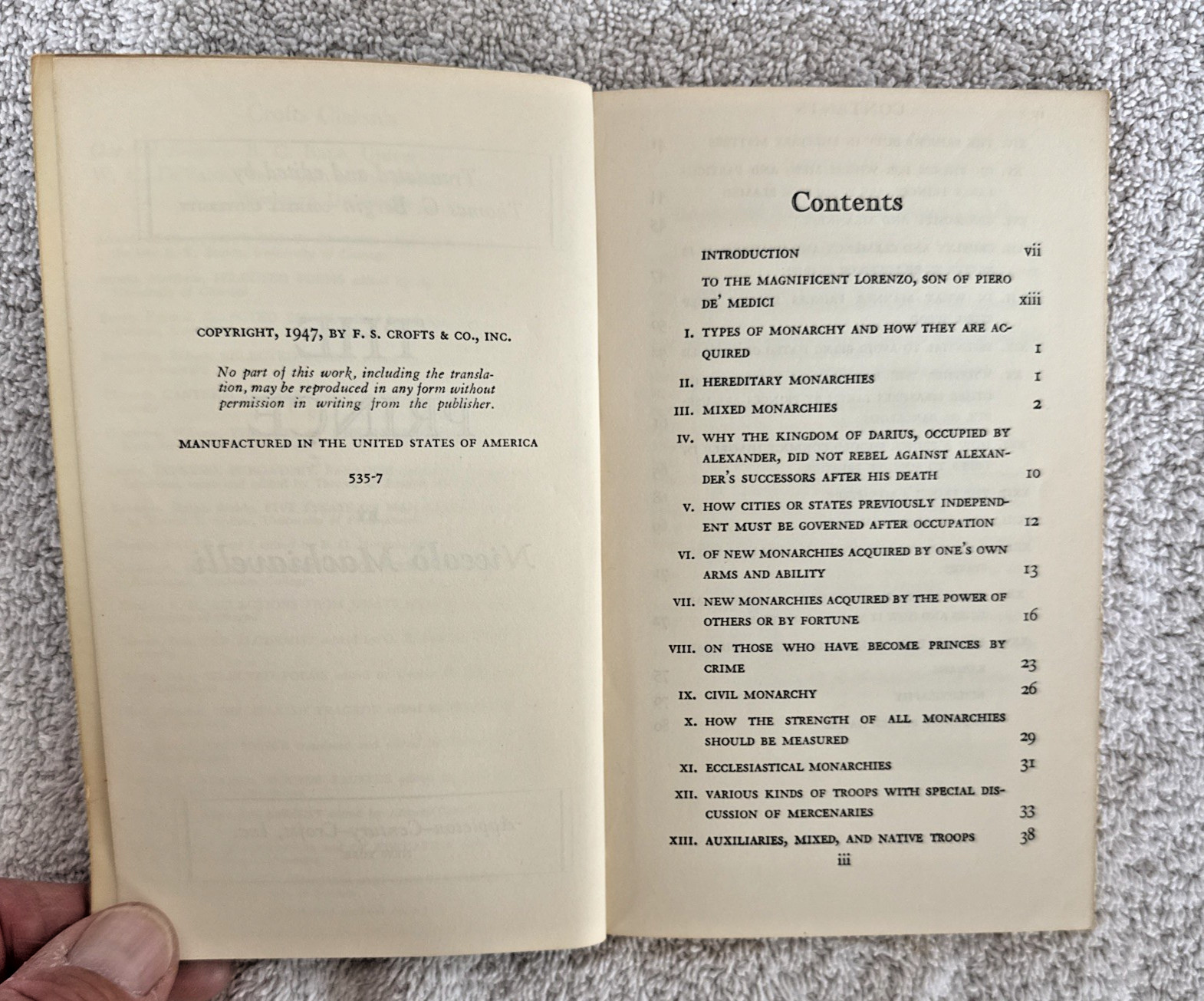Inferno by Dante Alighieri & The Prince Nicole Machiavelli Thomas G.Bergin 1948