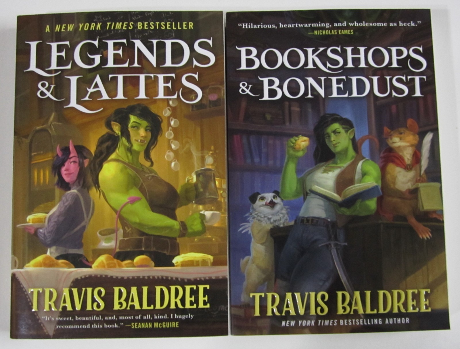 Legends & Lattes Bookshops & Bonedust Travis Baldree Trade Paperback Tor