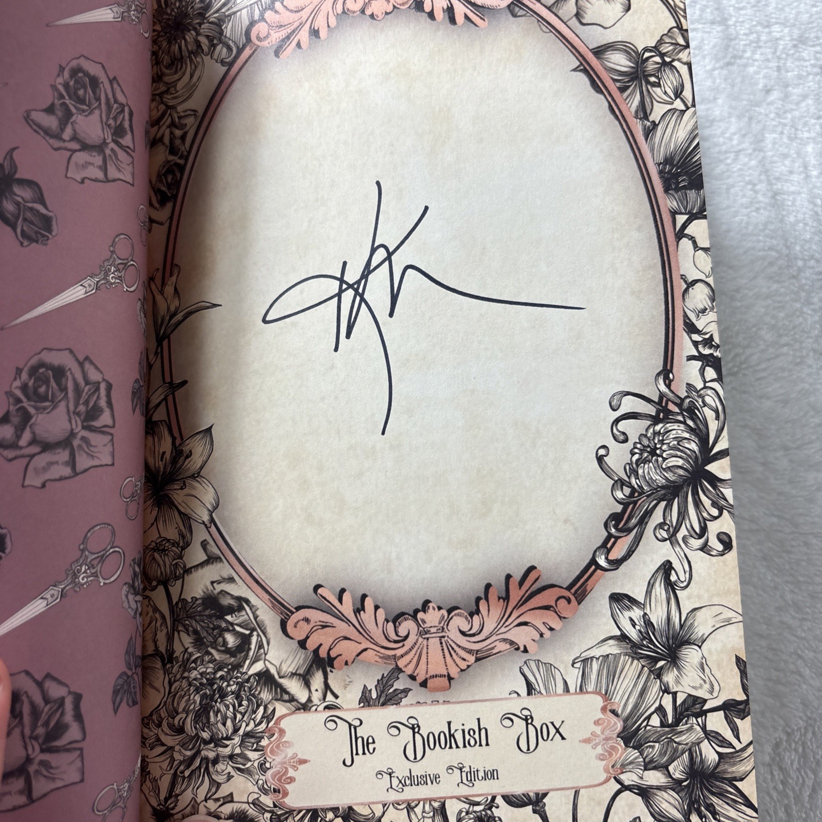 Stalking Jack the Ripper Kerri Maniscalco SIGNED Bookish Box FIRST EDITION
