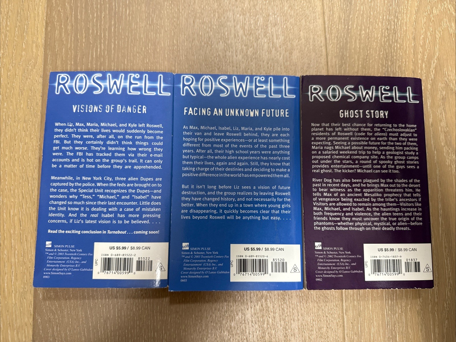 Roswell Pursuit Shades A new beginning books BRAND NEW RARE