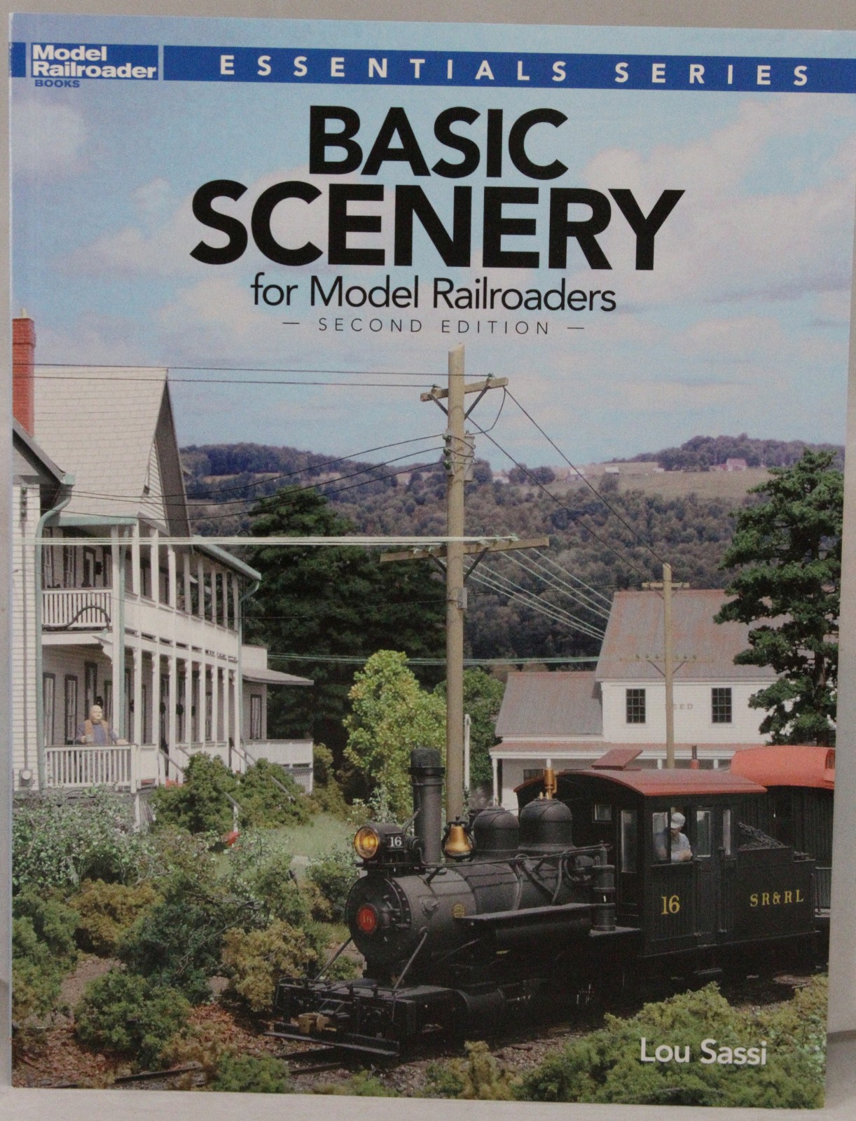 Model Railroader – Basic Scenery for Model Railroaders 2 – Lou Sassi – Softcover