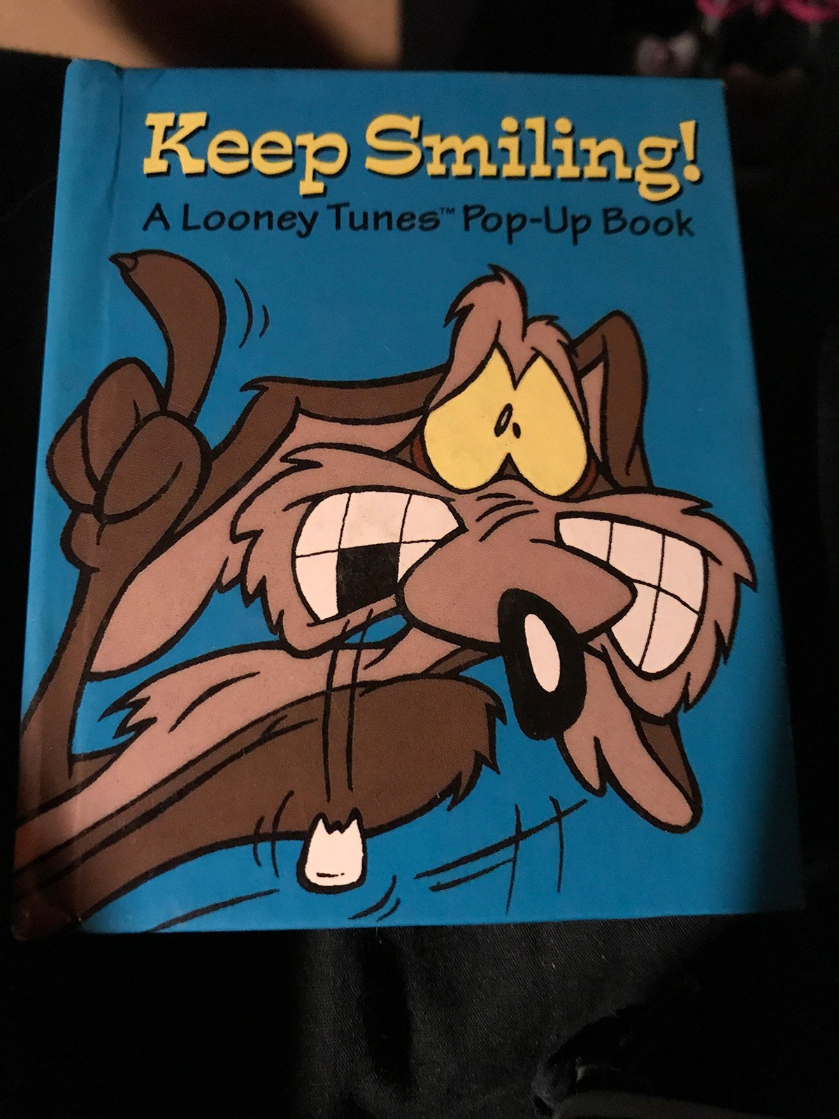 Keep Smiling: A Looney Tunes Pop-Up Book