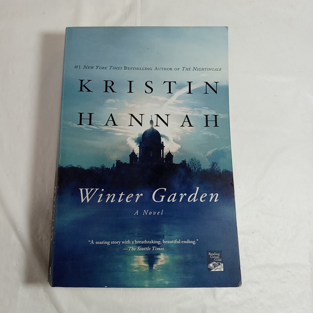 Winter Garden : A Novel by Kristin Hannah (2011, Trade Paperback)