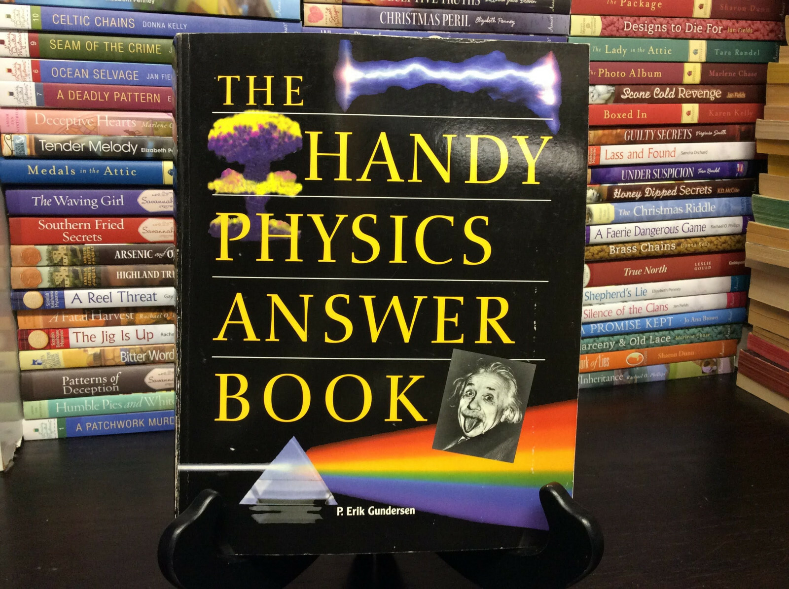 The Handy Physics Answer Book by P. Erik Gundersen ( 1999, Paperback)