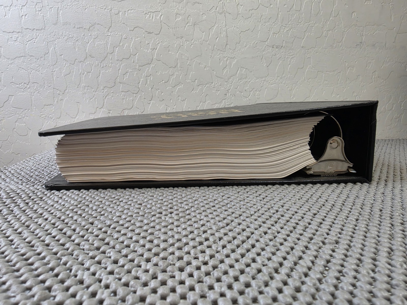 King James Version Holy Bible Hendrickson Publishers 2006 5 Ring Binder