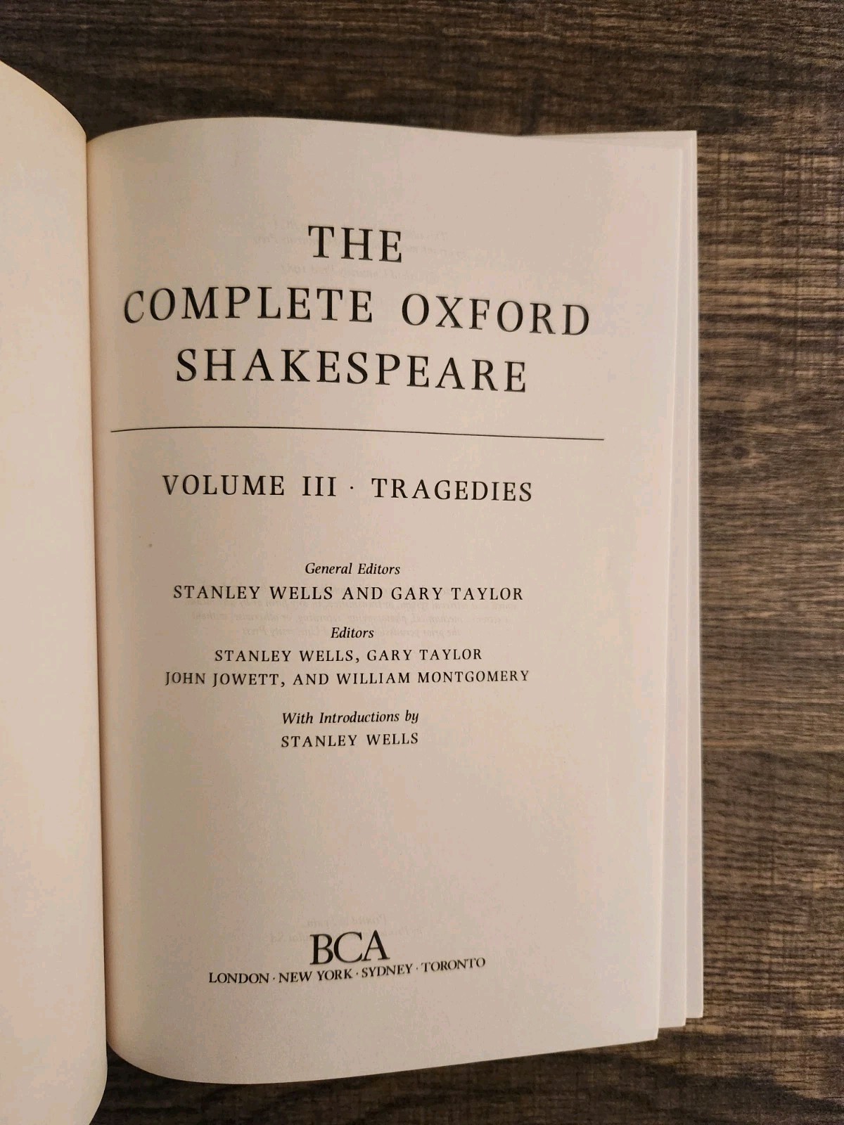 The Complete Oxford Shakespeare: 3 Vol Box Set – Histories Comedies Tragedies
