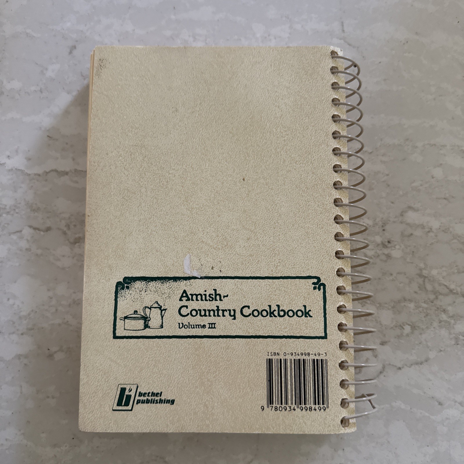 AMISH-COUNTRY COOKBOOK, VOL. 3 Family Style Country Homecooking Granny Recipes