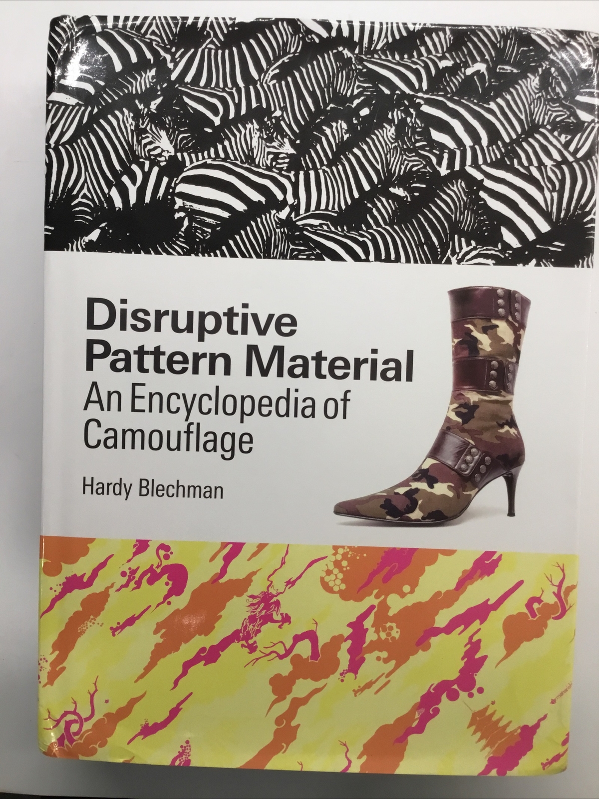 Disruptive Pattern Material Encyclopedia of Camouflage Blechman HCDJ New. Sealed