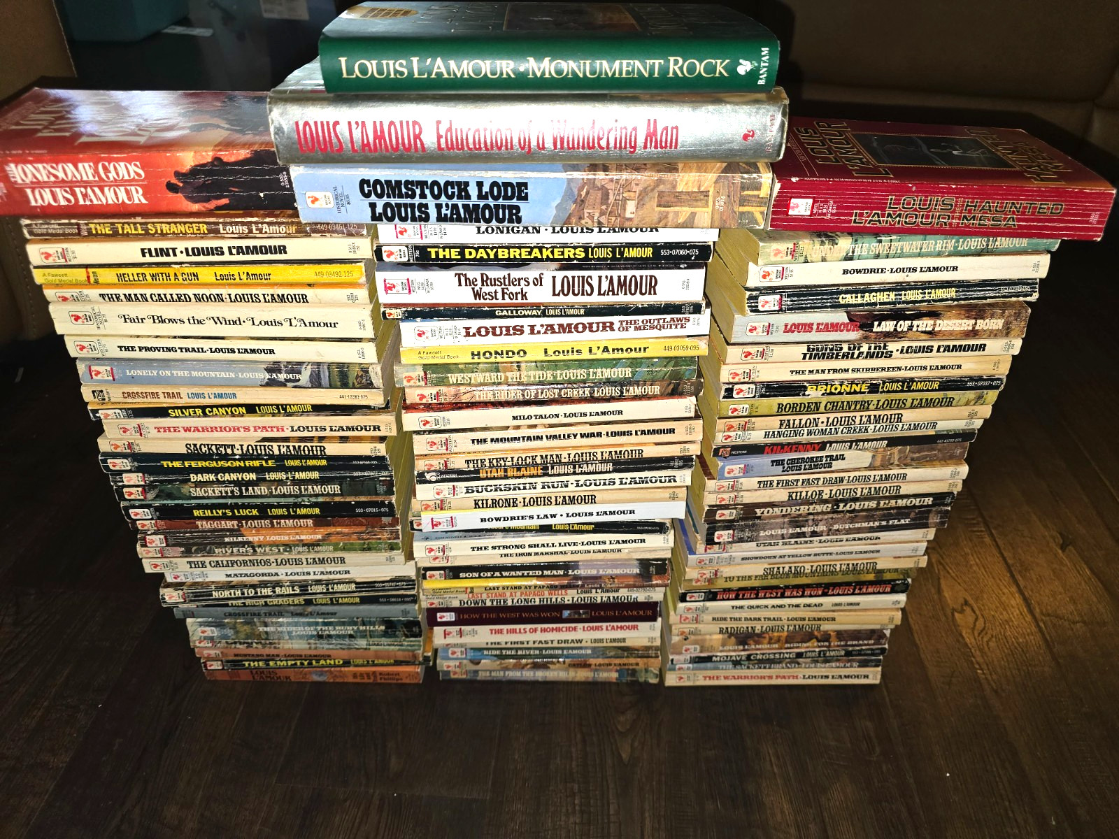 80 + Louis L’Amour Lot Of Vintage PB Paperback Books Book Lot Western