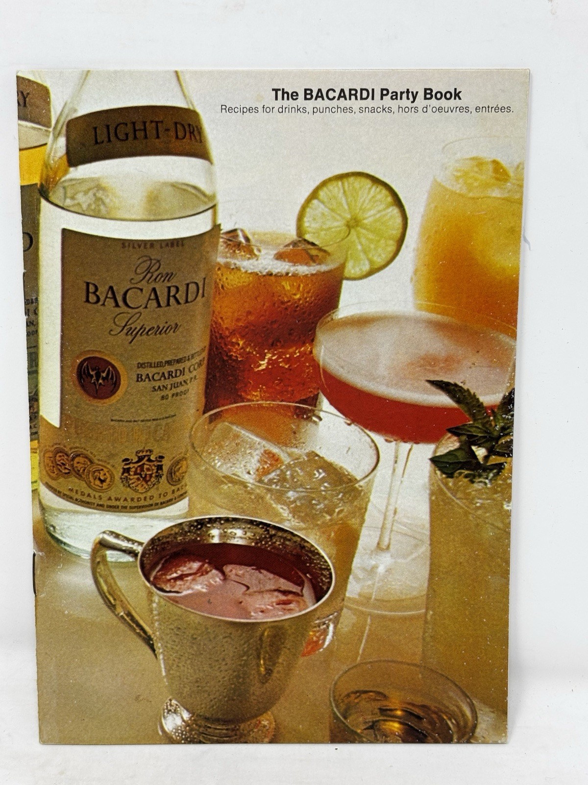 Bacardi Beverage Party Book Pamphlet 29 pgs 7 1/2 in x 5 3/8 in