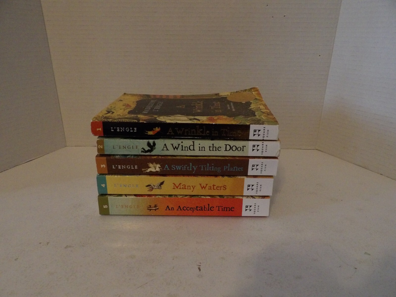 A Wrinkle in Time Quintet Ser.: The Wrinkle in Time Quintet – Digest Size