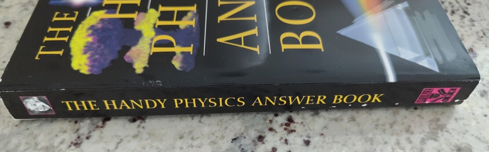 The Handy Physics Answer Book, By P.E. Gundersen; 1999; PB