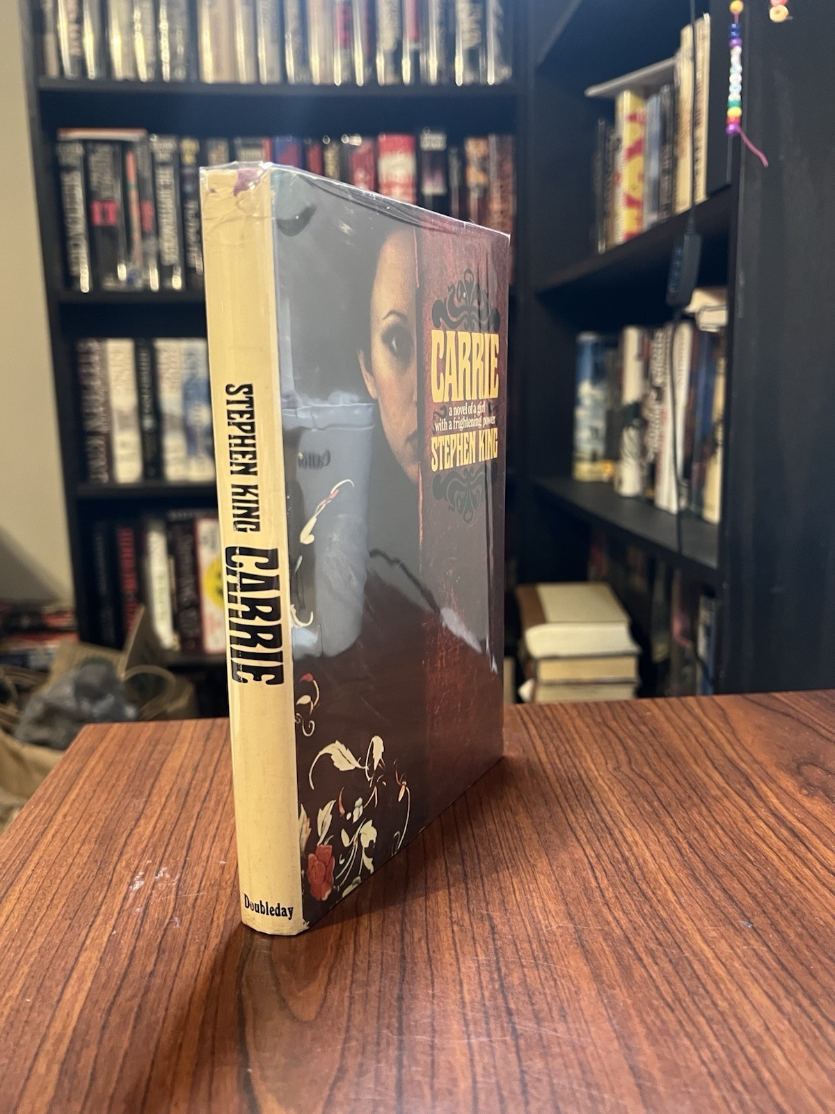 Stephen King, CARRIE, Hardcover $15.95 DJ, First Edition Later Print