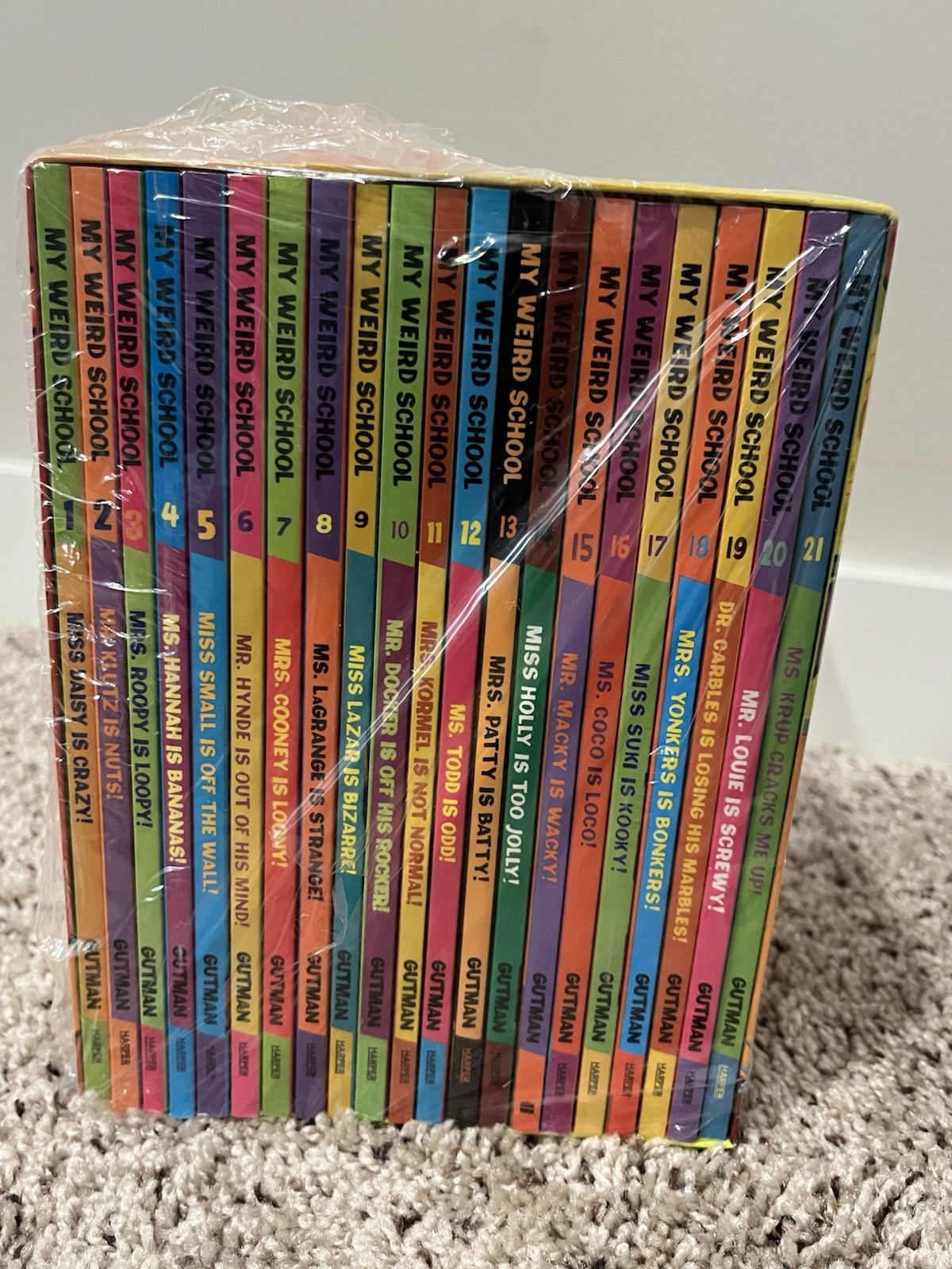 My Weird School 21-Book Box Set by Dan Gutman (2011, Trade Paperback)