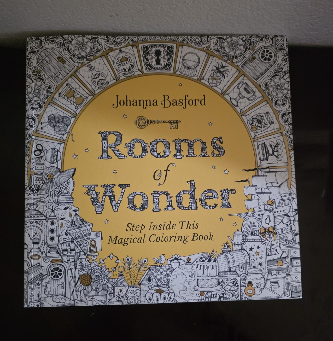 Johanna Basford Rooms of Wonder Adult Coloring Book Paperback English