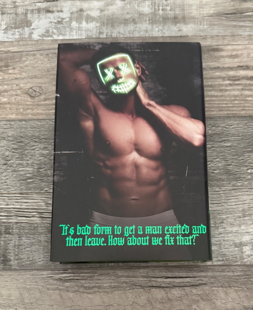 Baddies Book Box KISS THE VILLAIN Rina Kent SPRAYED EDGES Digital Signature