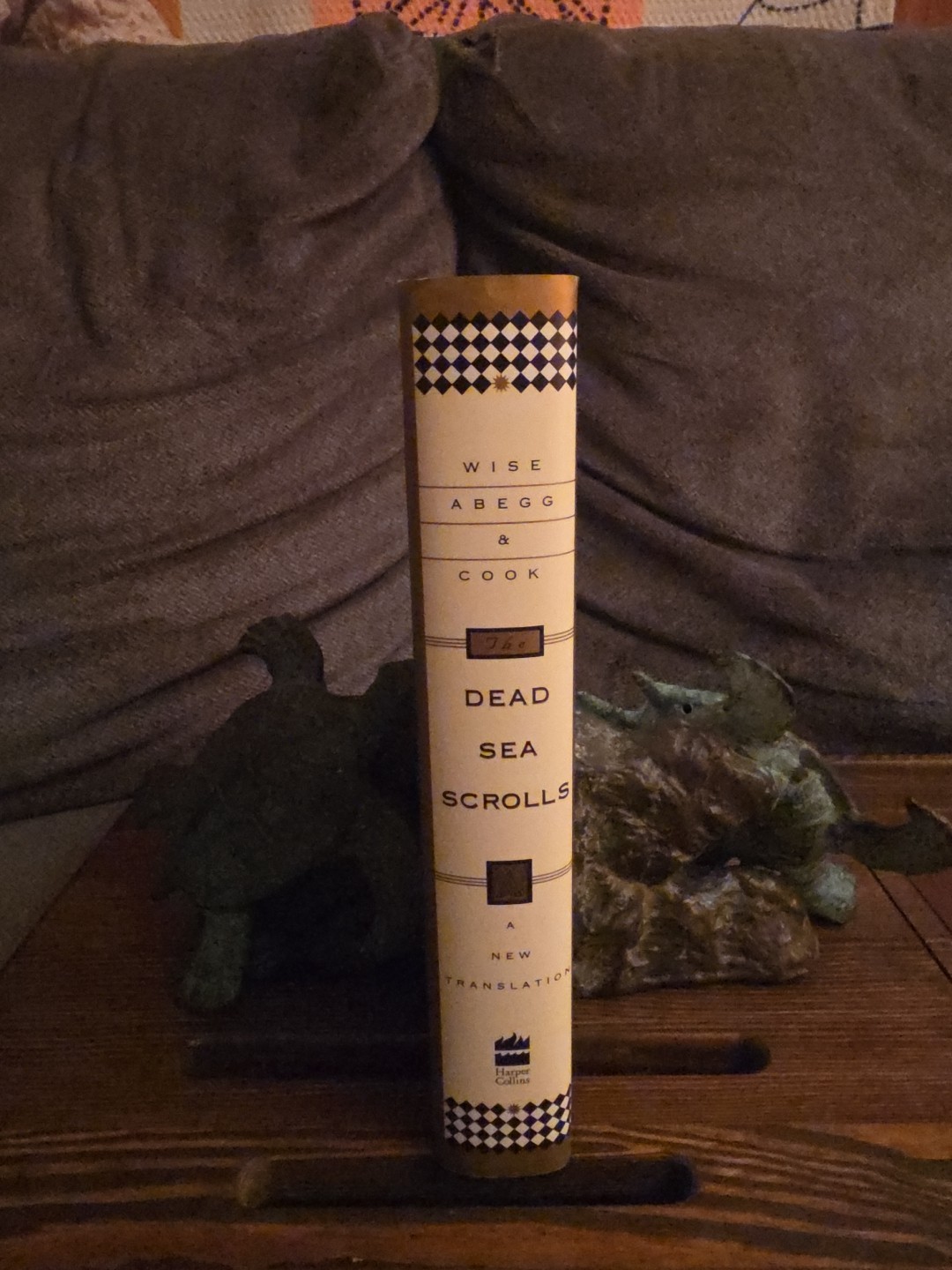 1996 1st Edition THE DEAD SEA SCROLLS New Translation Wise Abegg Cook HC DJ